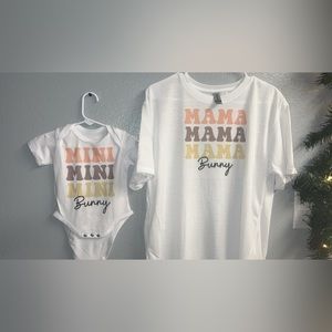 Mama bunny and mini bunny